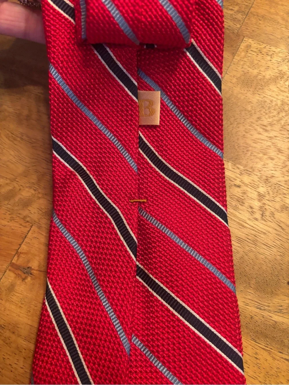 Brooks brothers Men's Red Striped Silk Tie - Classic Formal Accessory